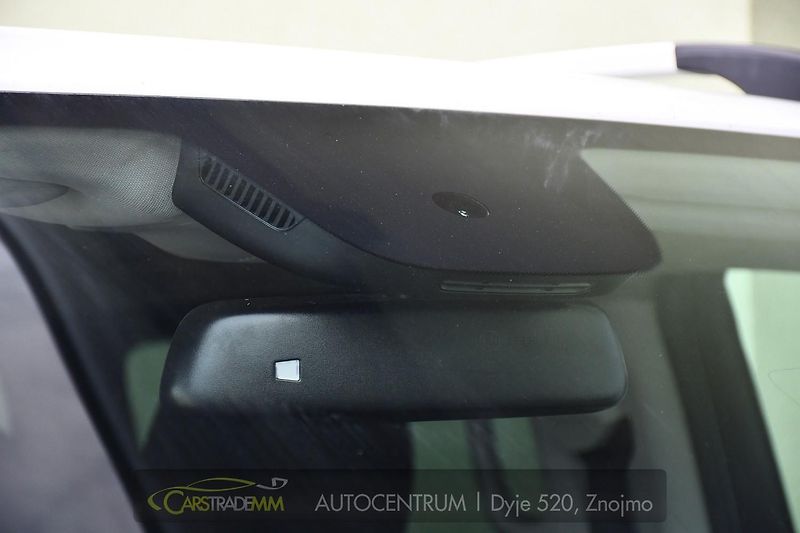 Mercedes-Benz Třídy V V250d 4MATIC 7MÍST - fotka 49 z 51