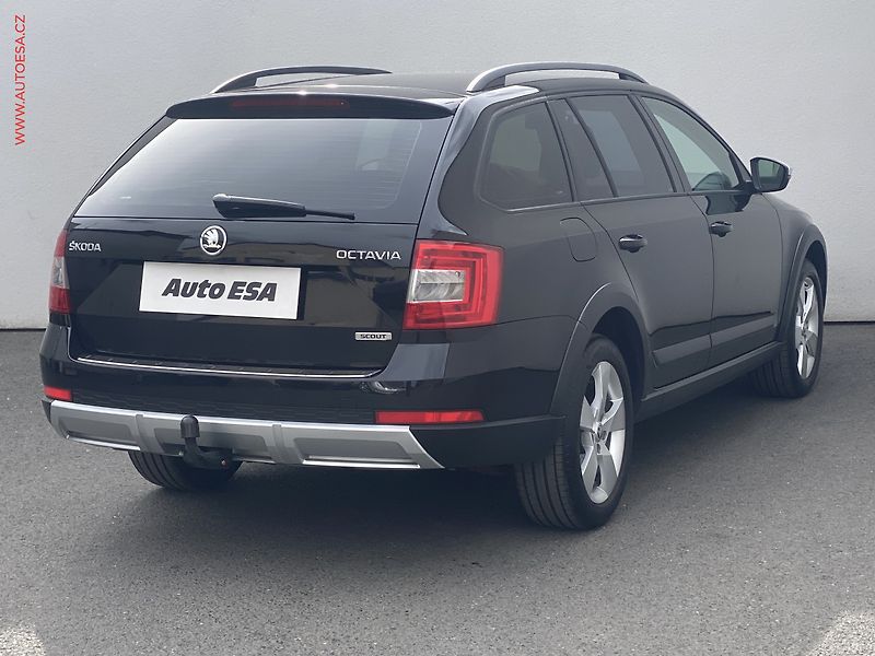 Škoda Octavia (2015) 2.0 TDi 4x4, ČR, servis - fotka 4 z 17