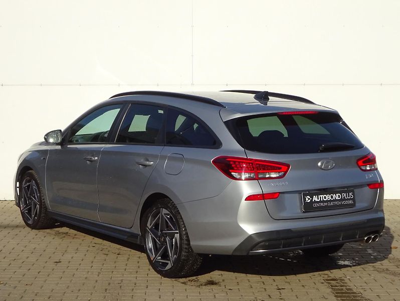 Hyundai i30 1.5 T-GDI 103kW DCT N-Line - fotka 7 z 19