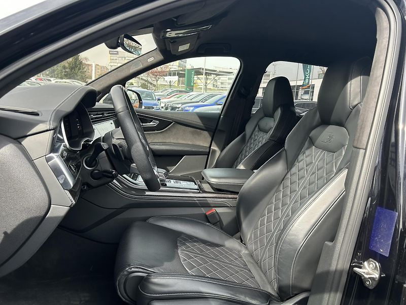 Audi SQ7 4.0TDi 320kW quattro - fotka 14 z 24