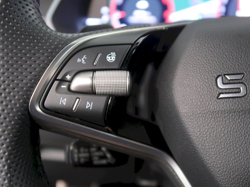 Škoda Octavia (2025) SPORTLINE 2.0TDI 110KW LED MAT - fotka 21 z 43