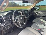 Dodge RAM 1500 (2020) 3,6 Bighorn Lonestar Quad 4x4  - náhled 16