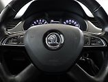 Škoda Octavia (2015) 2.0 TDI, Tempomat - náhled 8