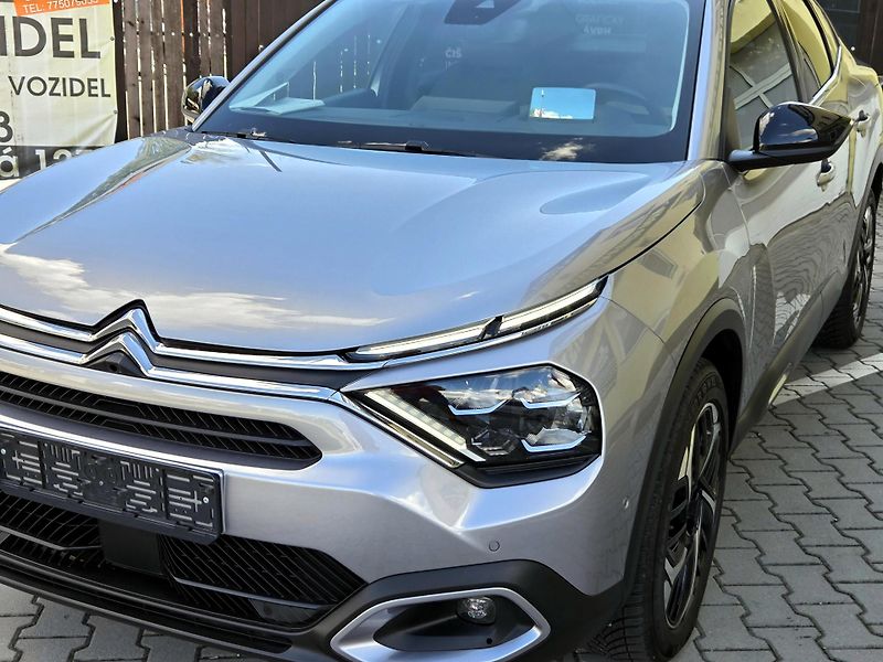 Citroën C4 X T Shine 96kW AT8 SERV.KN*      - fotka 3 z 42
