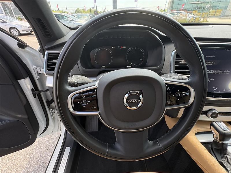 Volvo XC90 2,0 D5 173kW,Led,Kůže,ACC,1Maj - fotka 7 z 41