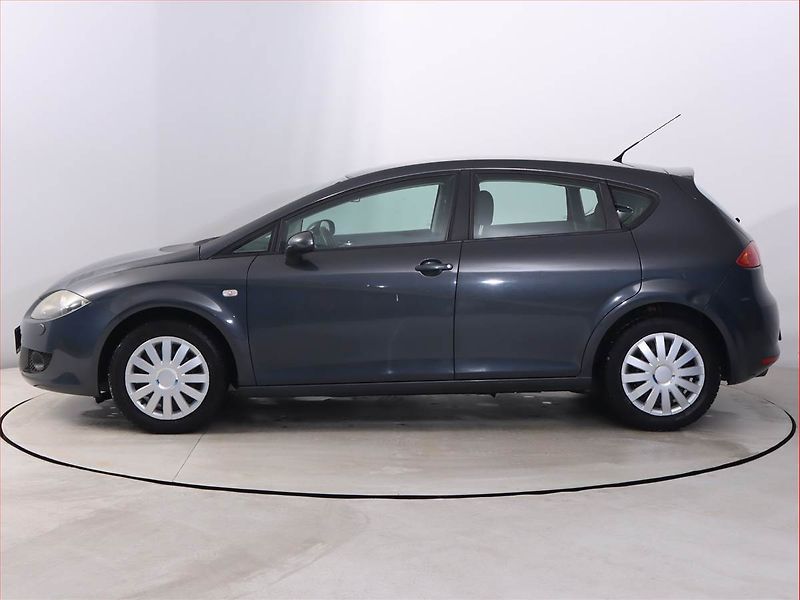 Seat Leon (2009) 1.6, nová STK, plně pojízdný - fotka 3 z 15