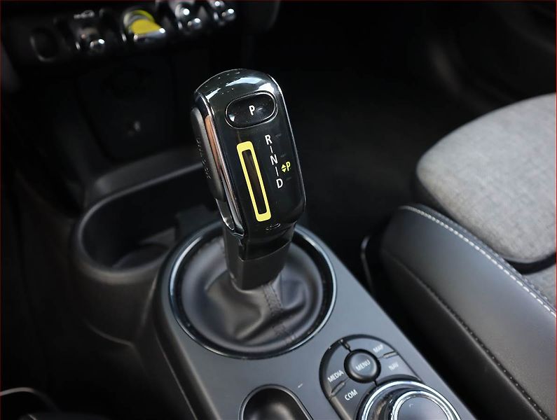 Mini Ostatní (2021) Cooper SE 32 kWh, SoH 96% - fotka 13 z 22
