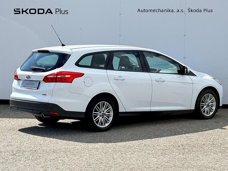 Ford Focus (2015) Combi 1.5 EcoBoost  / 110 kW / - fotka 2 z 22