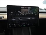 Tesla Model Y (2022) Long Range AWD 79kWh, SoH 89% - náhled 16