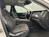 Volvo XC60 B4 AWD MOMENTUM PRO AUT CZ - náhled 21
