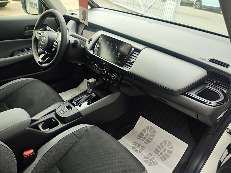 Honda Jazz (2026) SPORT + 1.5eHEV 122k AKCE !!! - fotka 8 z 35
