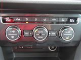 Volkswagen Tiguan (2016) 2.0 TDi, Highline, LED, panor - náhled 14