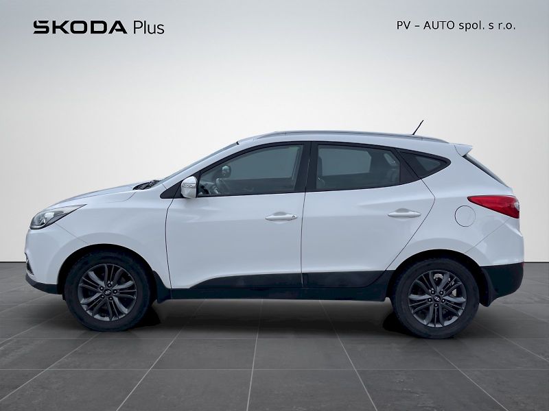 Hyundai ix35 (2014) 1.7 CRDI 85 kW - fotka 3 z 26