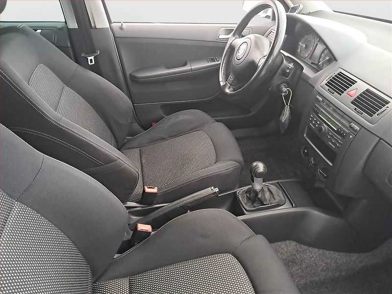 Škoda Fabia (2007) 1.9 TDI, po STK, Tažné - fotka 9 z 15