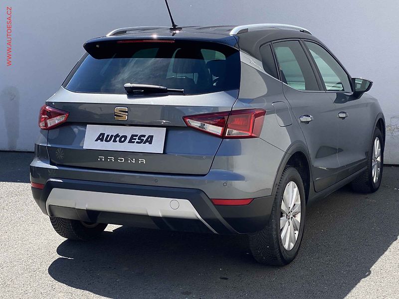 Seat Arona (2018) 1.0 TSi, Xcellence, DSG - fotka 4 z 19
