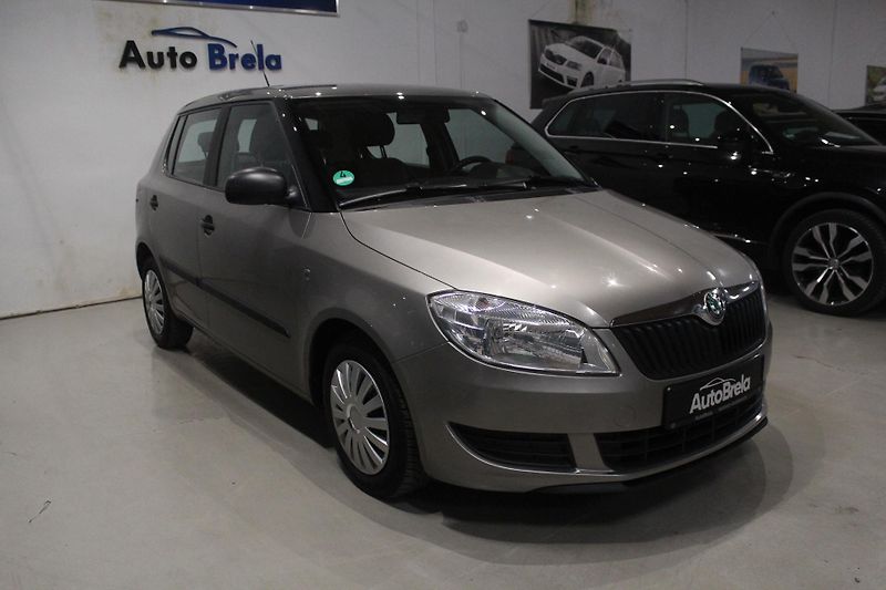 Škoda Fabia (2011) Škoda Fabia 1.2i + lpg, klima - fotografie inzerátu
