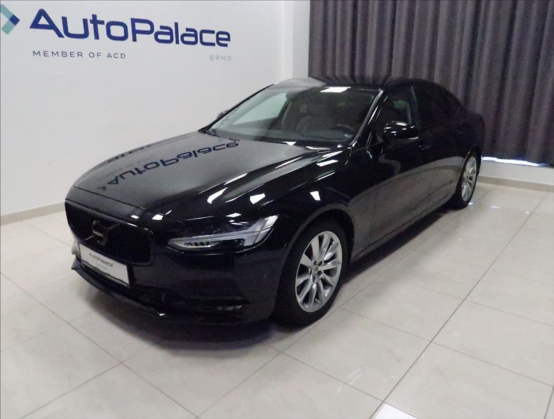 Volvo S90 2,0 D5 AWD INSCRIPTION - fotka 2 z 54
