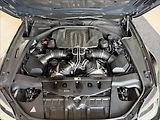 BMW M6 4,4 V8 412kW individual - náhled 29