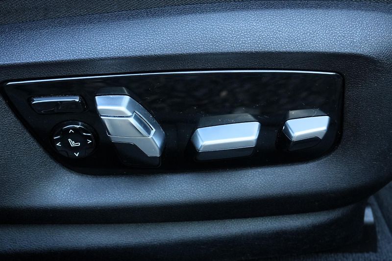 BMW Řada 6 640i xDrive, ČR,Webasto,Vzduch - fotka 42 z 42
