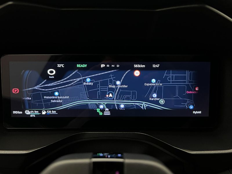 Lynk & Co 01 MORE PHEV AUT CZ 1.maj - fotka 26 z 54
