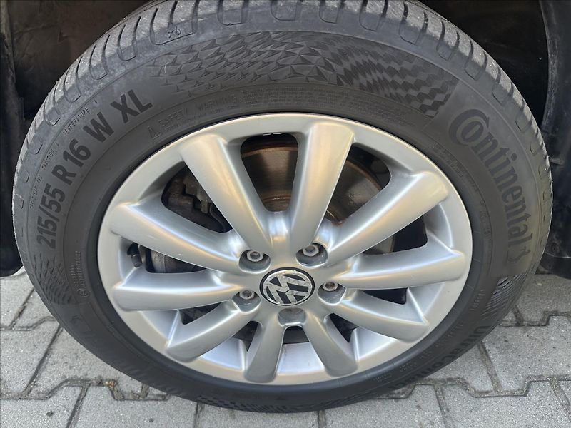 Volkswagen Sharan 1,9 TDI NOVÉ ROZVODY 7.MÍST - fotka 22 z 28