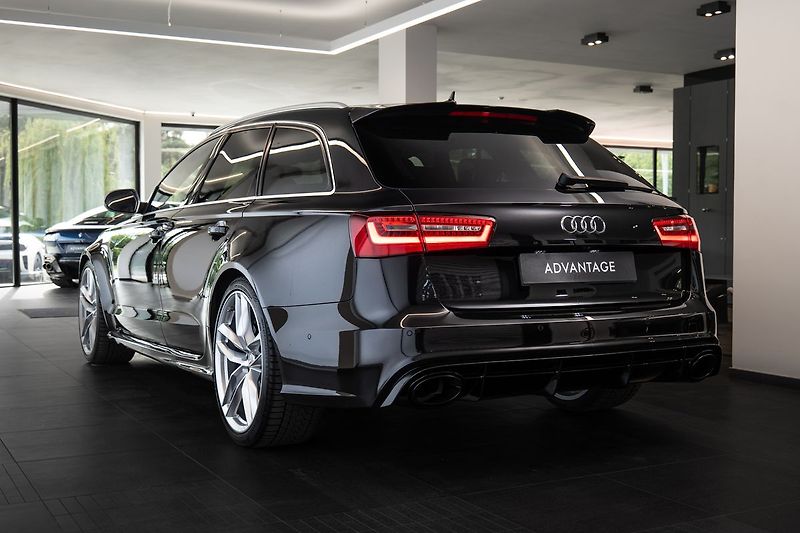 Audi RS 6 Bang&Olufsen/360 - fotka 4 z 26