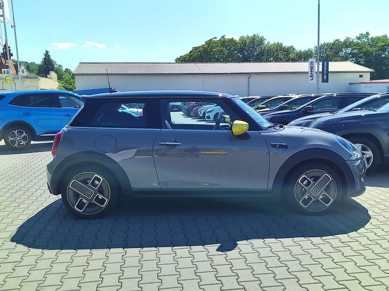 Mini Ostatní EV/135kW COOPER SE AT - fotka 4 z 27