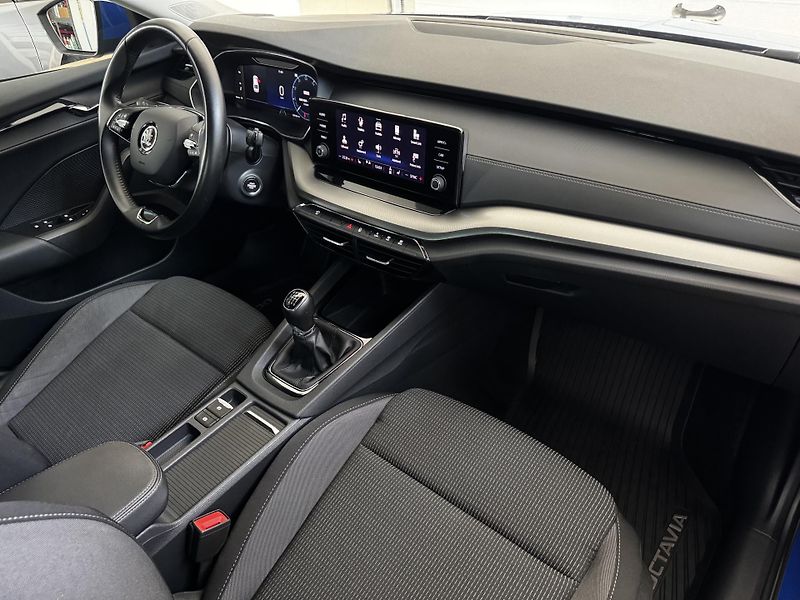 Škoda Octavia (2022) Ambition 2.0 TDI 85 KW - CZ - fotka 19 z 22