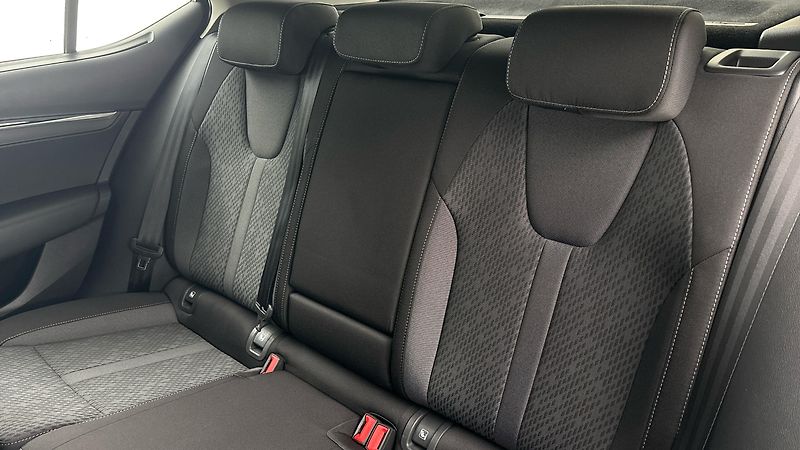 Škoda Octavia 2.0 TDI DSG Style - fotka 16 z 25