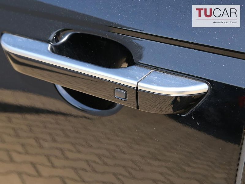 Kia Carnival (2024) 2.2 Diesel Automat 6+3 místa - fotka 7 z 33