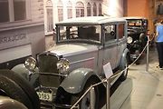 Technické muzeum v Brně zahájilo výstavu s názvem Naše Zetky, která připomíná automobilovou výrobu v Brně.