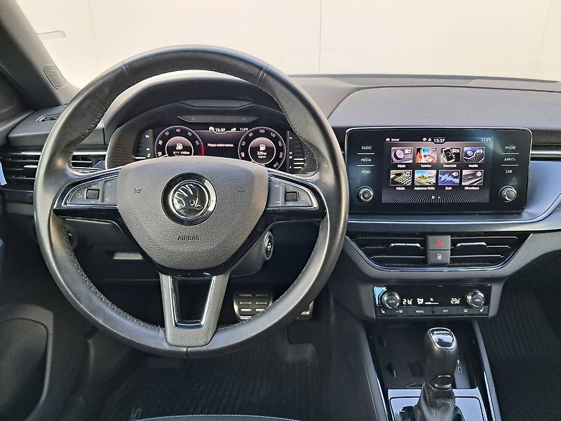 Škoda Scala (2020) STYLE Paket Extra + Dynamic TS - fotka 19 z 29