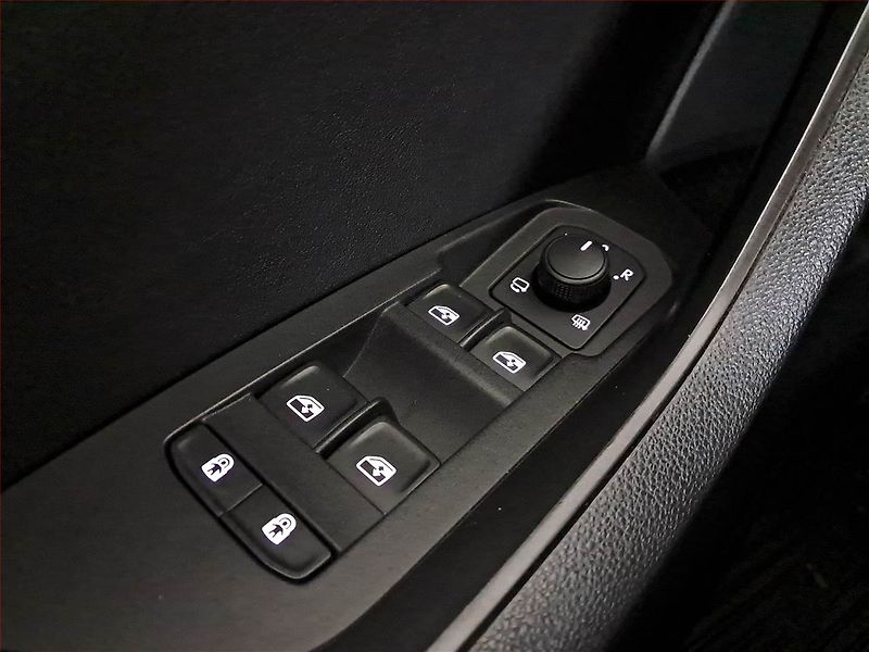 Škoda Kodiaq (2021) Laurin&Klement 2.0 TDI - fotka 17 z 20