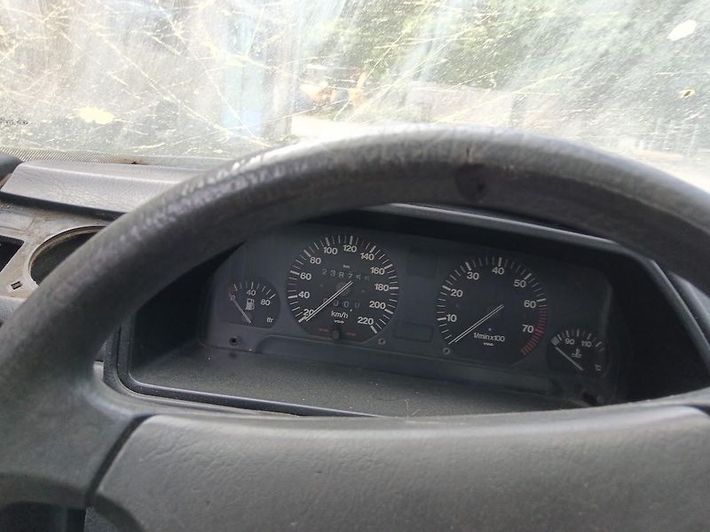 Audi 100 (1986) 2.2 benzin  101 kw - fotka 7 z 11