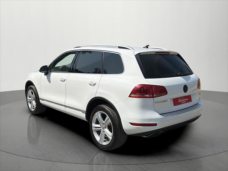 Volkswagen Touareg 3,0 TDi 180 Kw Highline tažné - fotka 5 z 38