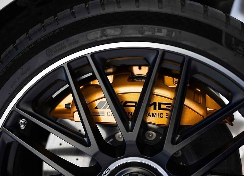 Mercedes-Benz S 63 AMG E Performance