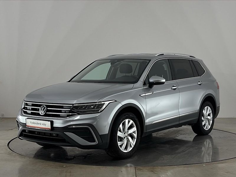 Volkswagen Tiguan Life DSG - fotka 1 z 30