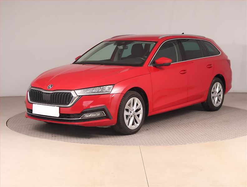 Škoda Octavia (2022) Style 2.0 TDI, Automat, Kůže - fotka 2 z 23