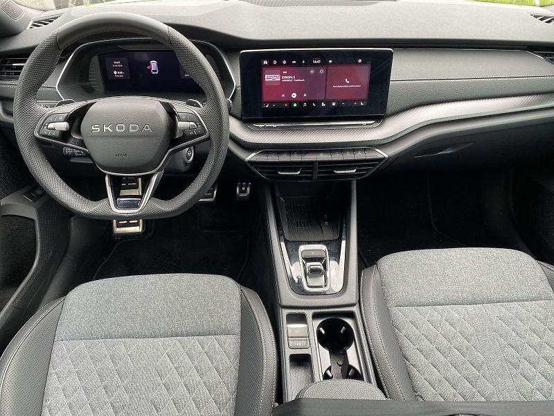 Škoda Octavia (2025) Combi 1.5 TSI M-HEV DSG Sportl - fotka 5 z 41