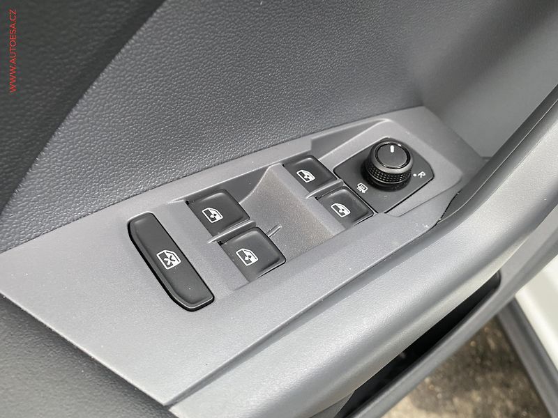 Volkswagen T-Cross (2019) 1.0 TSi, Comfortline, +ALU - fotka 13 z 19