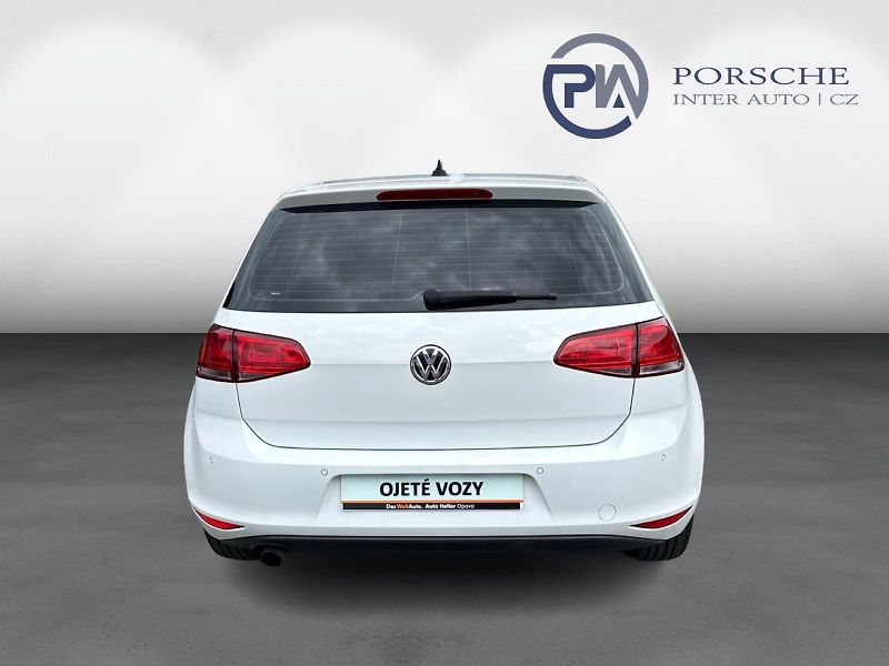 Volkswagen Golf 1.2 TSI MARATON EDITION  81 kW - fotka 9 z 26