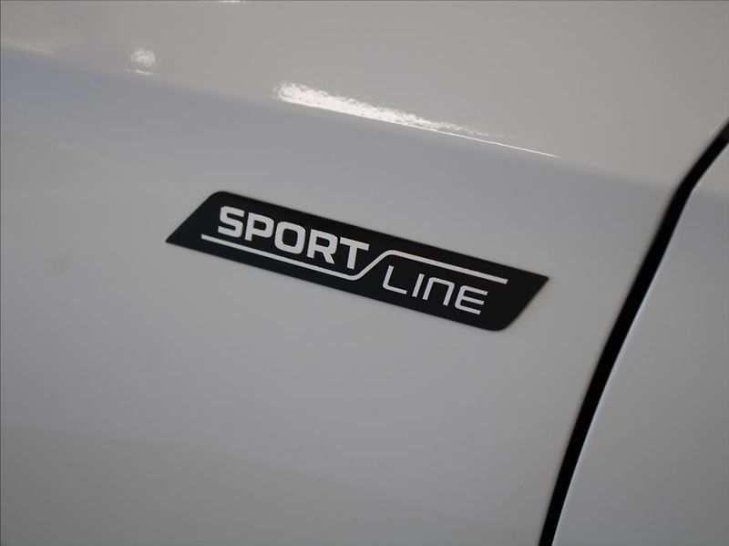 Škoda Kodiaq 2,0 TDI 4x4 Sportline 20tkm.TZ - fotka 32 z 35