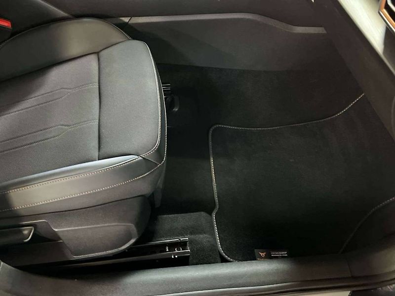 Cupra Formentor (2024) 1.5 TSI 110 kW DSG - fotka 14 z 20