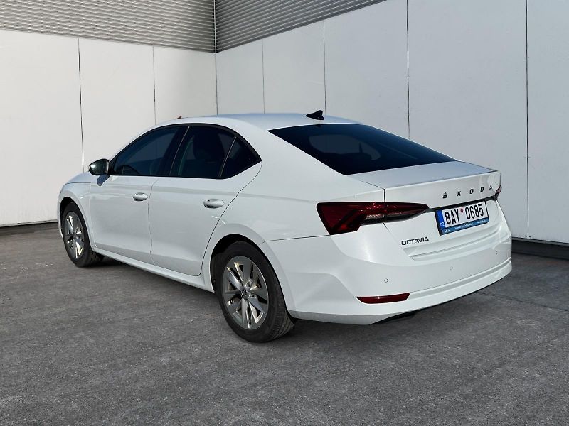 Škoda Octavia (2021) AMBITION 1.5TSI 110kW CZ DPH - fotka 4 z 11