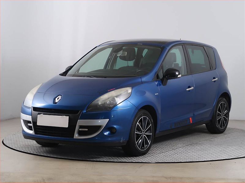 Renault Scénic (2012) 1.9 dCi, Serv.kniha, Navi - fotka 2 z 18