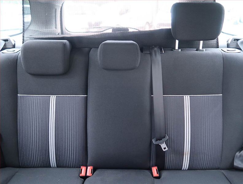 Ford Focus (2010) 1.6 TDCi, Eko.zaplacen - fotka 10 z 13
