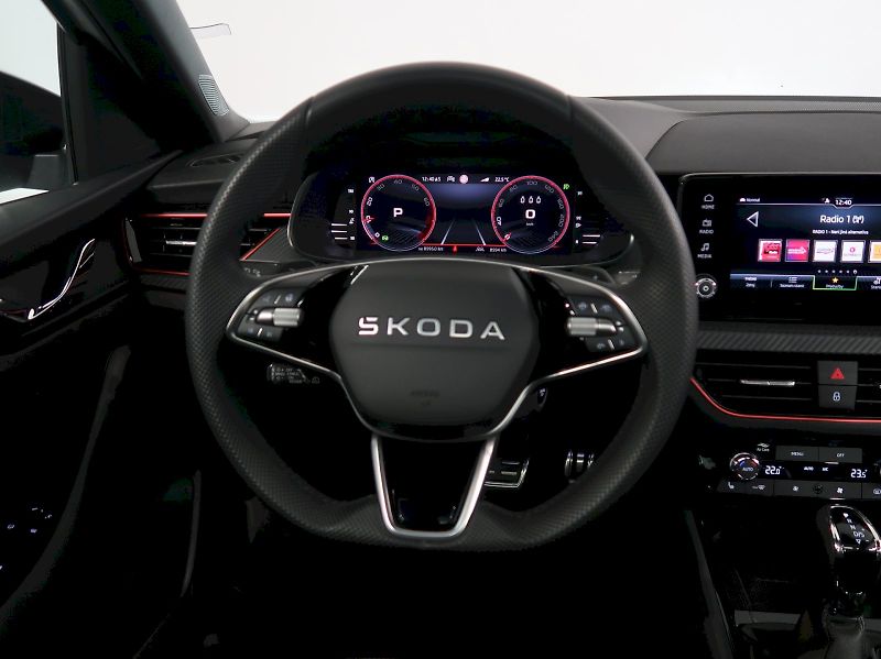 Škoda Scala (2025) MONTE CARLO 1.0TSI 85KW DSG PA - fotka 17 z 39