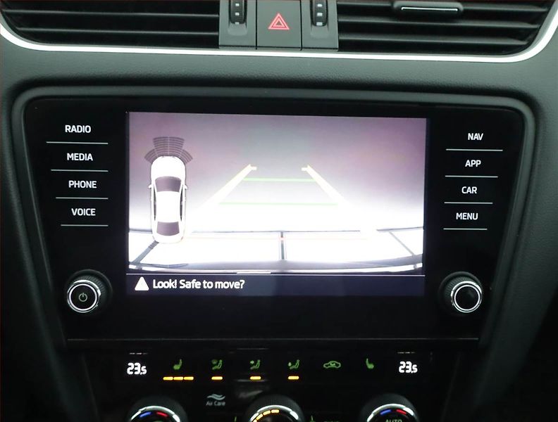 Škoda Octavia (2019) 1.5 TSI, Automat, Navi - fotka 20 z 21