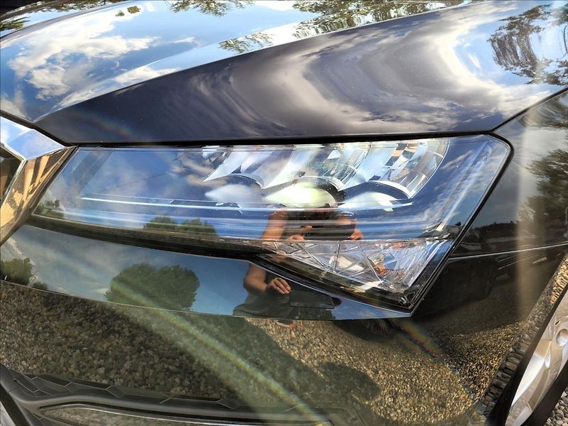 Škoda Superb 1,5 zálohováno - fotka 46 z 50