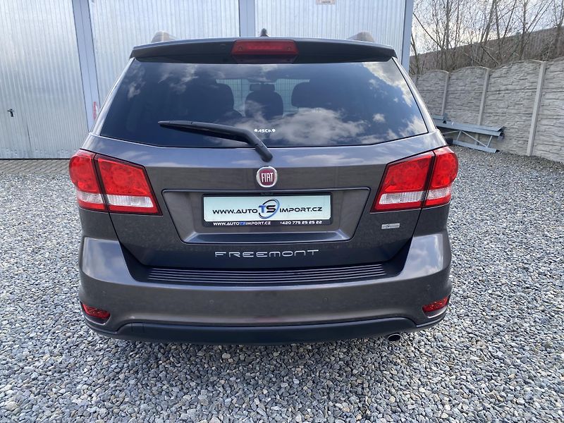 Fiat Freemont 2.0MJET 140PS MAN 7M 164000KM! - fotka 12 z 168